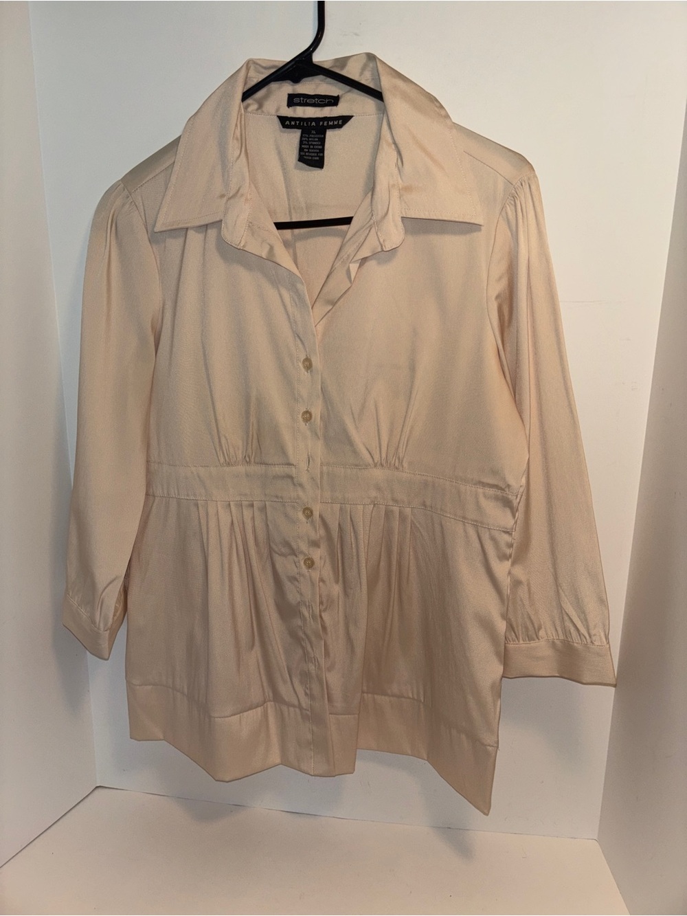 Antilia Femme Cream  Button-Front Peplum Shirt